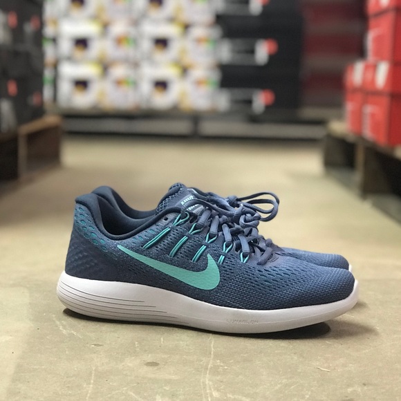 wmns nike lunarglide 8